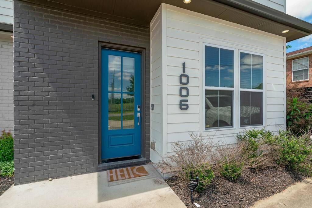 King Bed, Balcony, Covered Patio & Firepit! 8 Minutes From Broadway Nashville Eksteriør billede